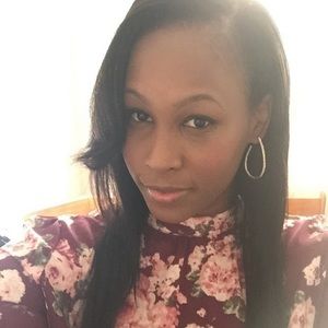 Meet your Posher, Samone